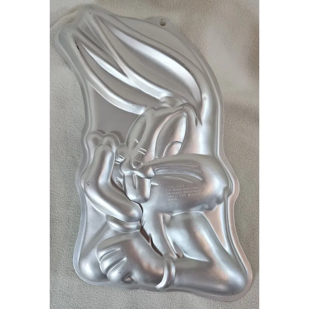 Vtg Wilton Bugs Bunny Cake Pan Looney Tunes Aluminum Mold Warner‎ Bros